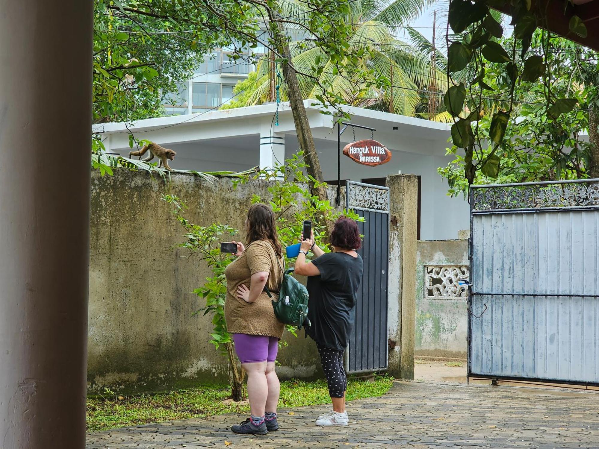 Hanguk Villa Mirissa Exterior photo