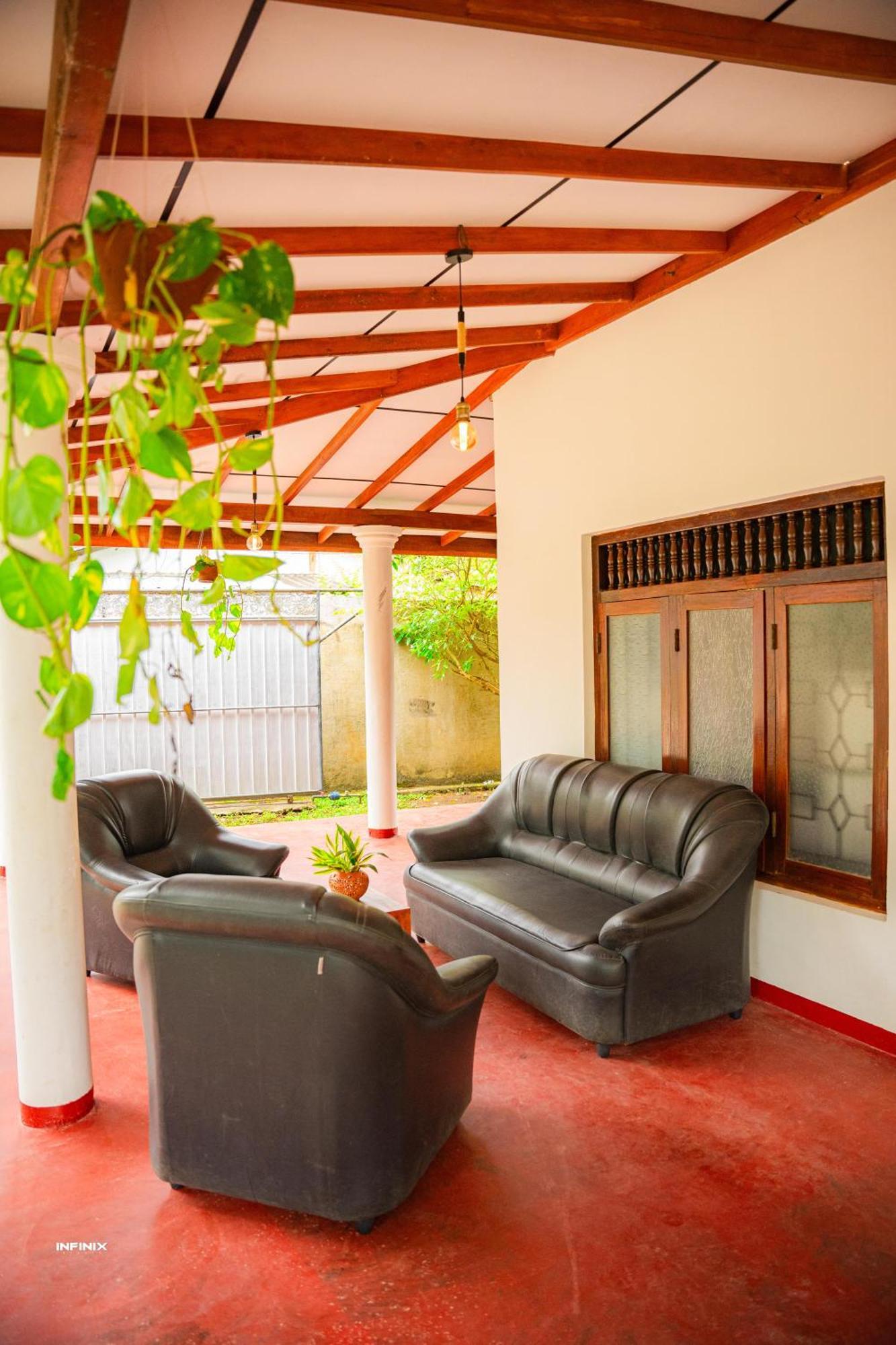 Hanguk Villa Mirissa Exterior photo